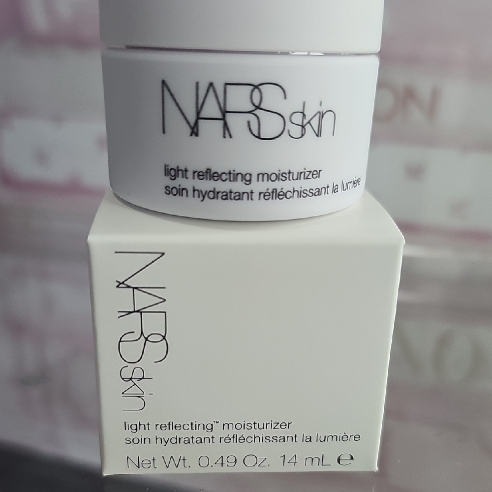NARS Skin Light Reflecting Moisturizer 0.49 fl. oz. / 14 mL NEW